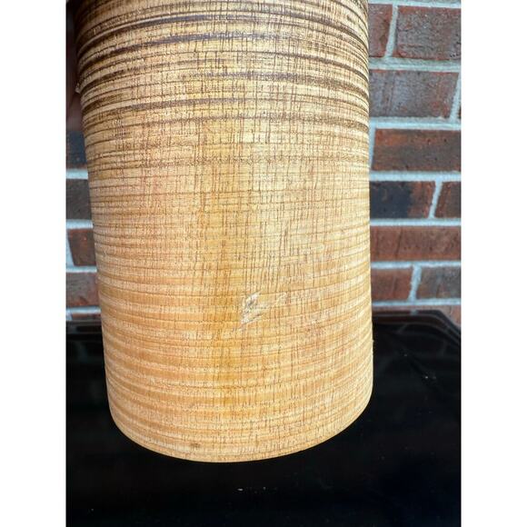 Wooden Vase Grooved Two Toned - Picture 3 of 4
